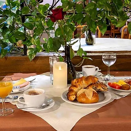 Restaurant Meteora Ξενοδοχείο Τούμπινγκεν