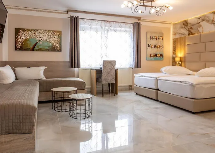 Restaurant Meteora Hotel Tuebingen