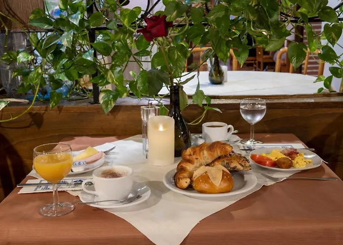 Hotel Restaurant Meteora 3*